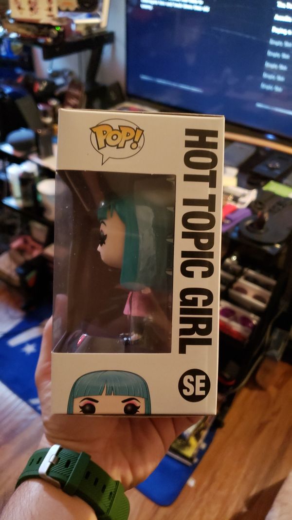 hot topic pop toys