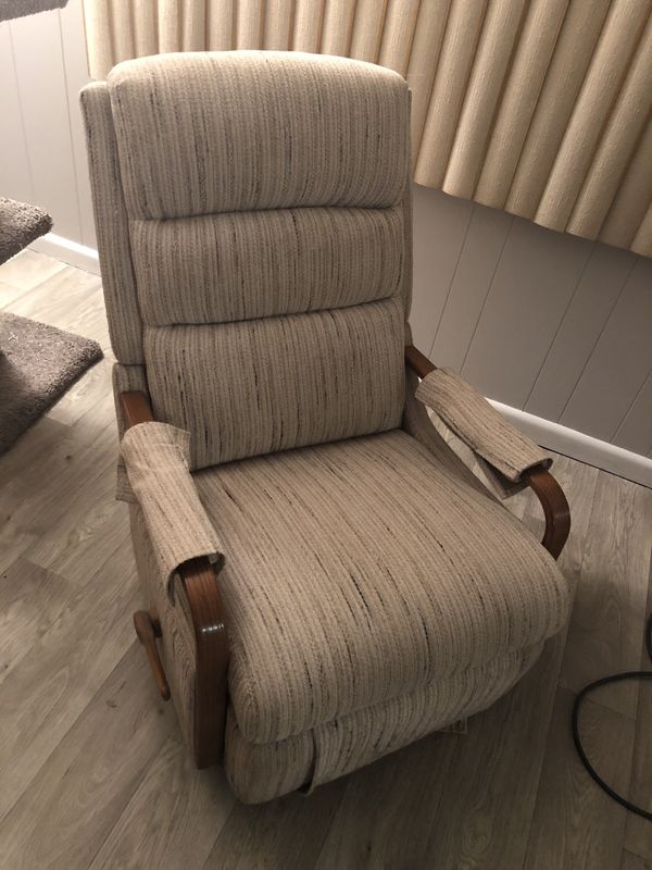 vintage-lazy-boy-recliner-for-sale-in-tarpon-springs-fl-offerup