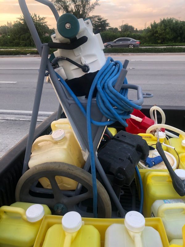 Hammer head pool vacuum and cart for Sale in Hollywood, FL OfferUp