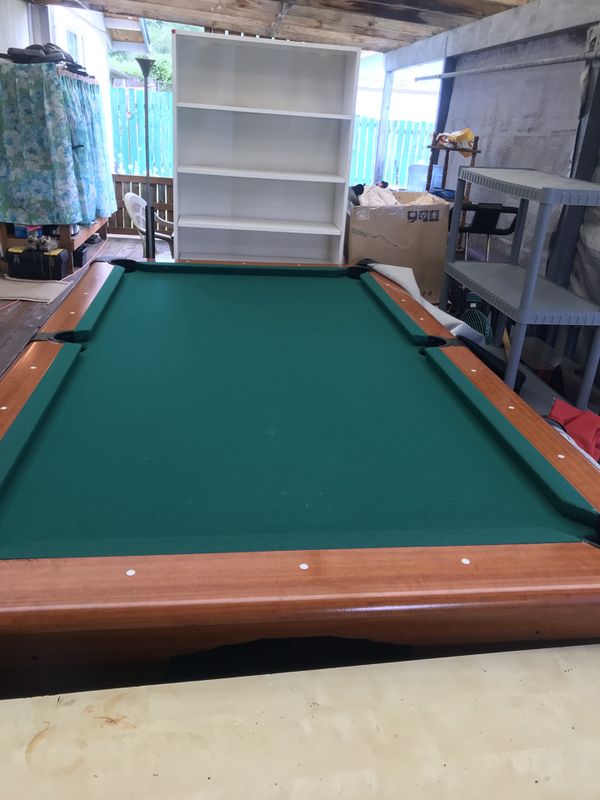 chicagoan pool table