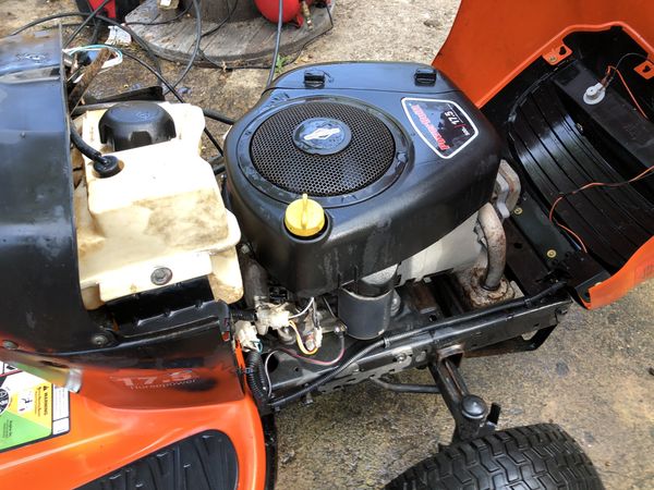 Ariens 42” Riding Lawn Mower 17.5 hp for Sale in Austin, TX - OfferUp