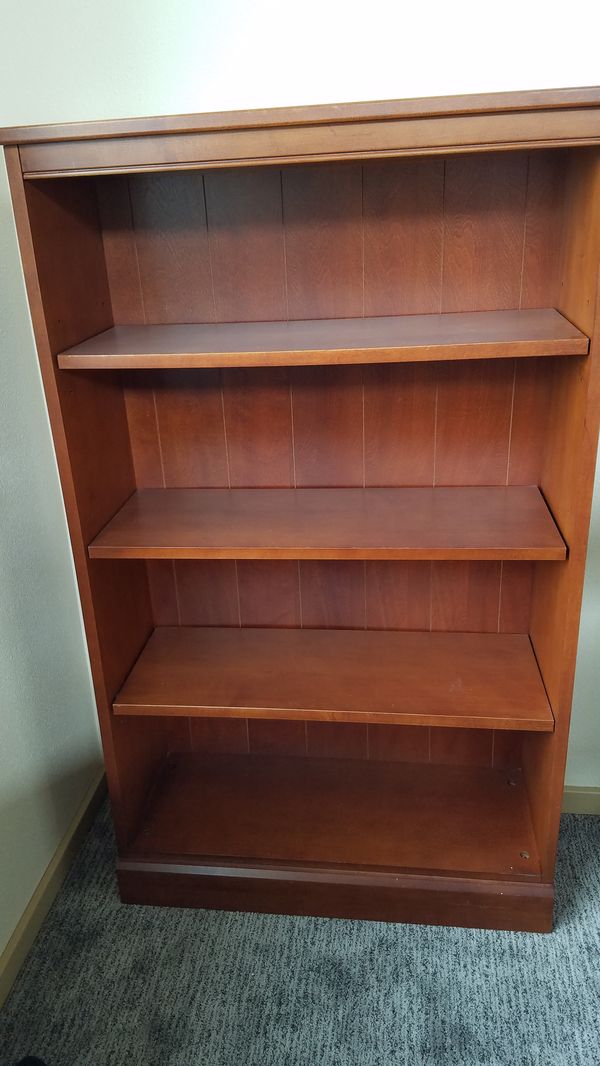 Ethan Allen Bookcase for Sale in Seattle, WA OfferUp
