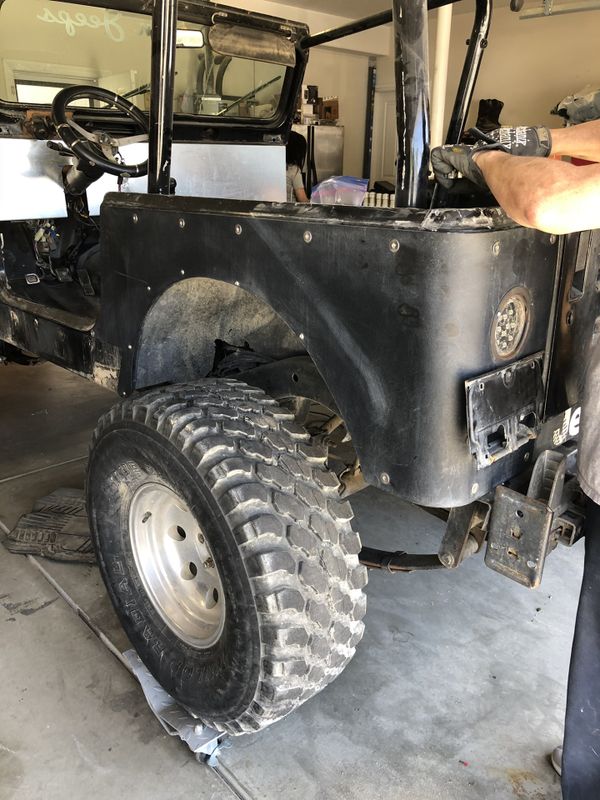 Jeep Yj 4” Lift with Dana 30/35 Axles and 35” tires for Sale in Oak