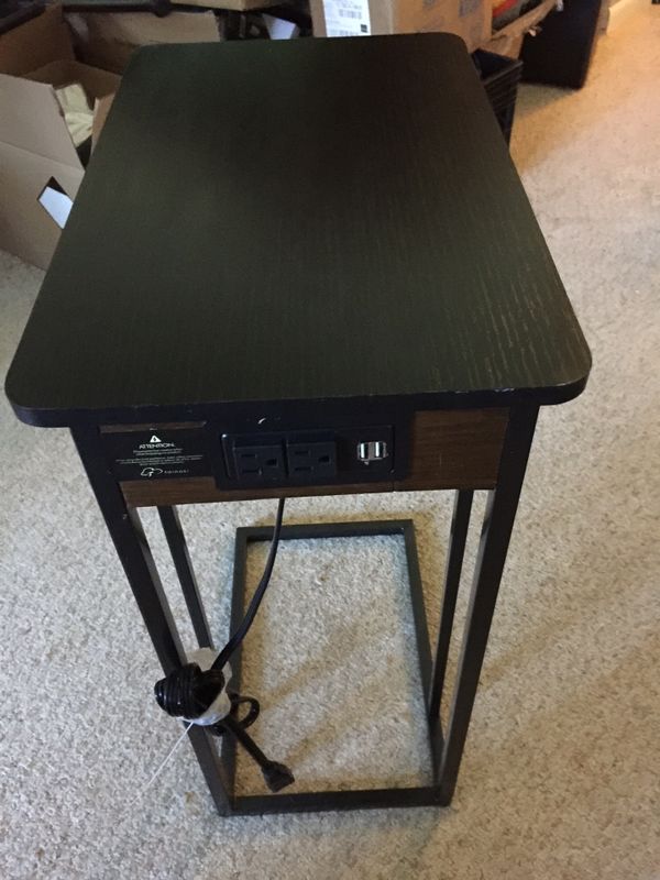 New Tainoki Side CTable with a charging station w/ 2 USB Ports & 2