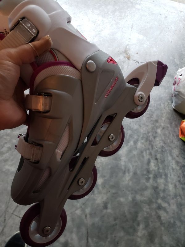 Womens rollerblades size 6-9 used once only for Sale in Beaverton, OR