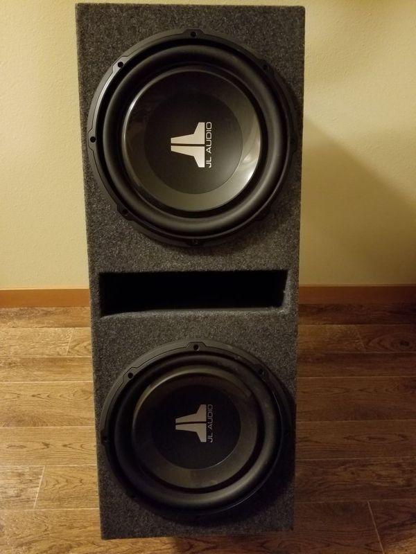 JL Audio 12W0 V3-4 subs with box for Sale in Lynnwood, WA - OfferUp