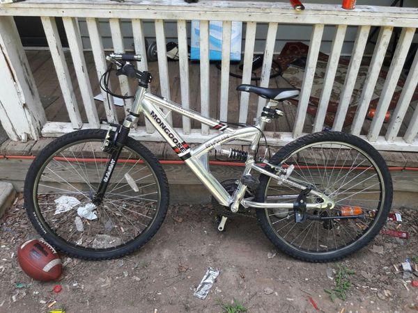 mongoose aluminum bike