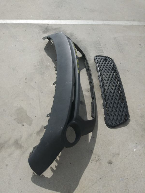 Kia soul front bumper and lower grille 2014 2015 2016 for Sale in
