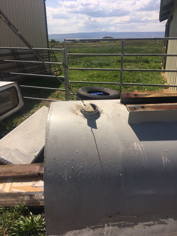 100 gallon oil tank for Sale in Ellensburg, WA OfferUp