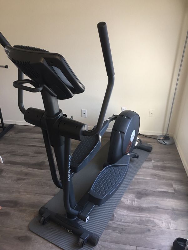 Nordic Track Elliptical ASR 630 for Sale in Gilbert, AZ - OfferUp