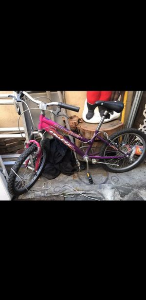 Huffy 20" girl women bike for Sale in Los Angeles, CA