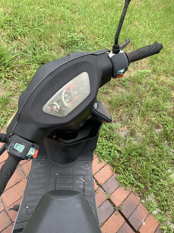 2017 Tao Tao 50cc moped for Sale in Boca Raton, FL OfferUp