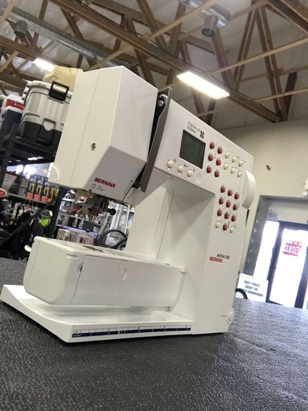 Bernina Activa 230 sewing machine for Sale in Syracuse, UT OfferUp