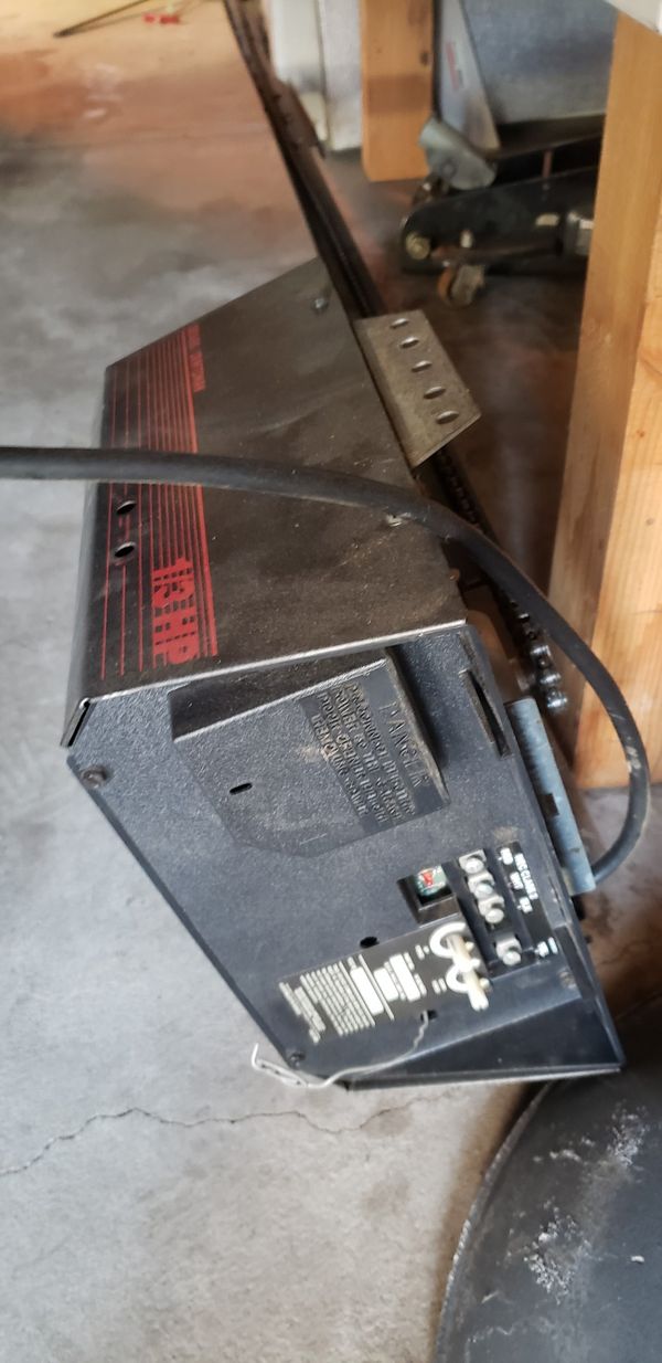 Sears 1/3 hp garage door opener. for Sale in Johnstown, CO - OfferUp