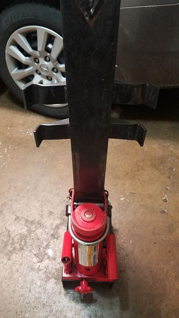 Harbor freight 10 ton log splitter for Sale in Elgin, IL OfferUp