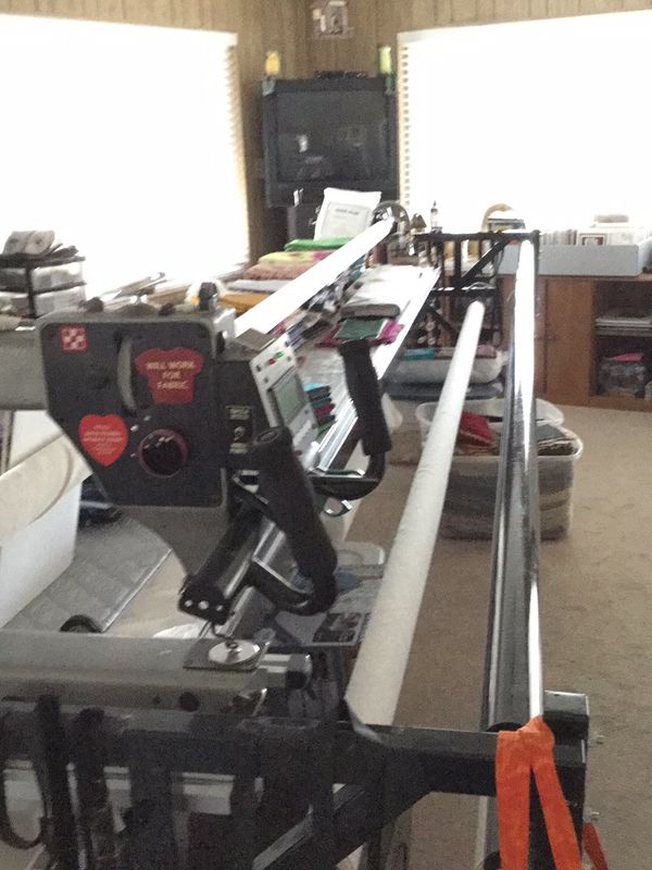 Gammill Classic Longarm Quilting Machine with stitch Regulator for Sale