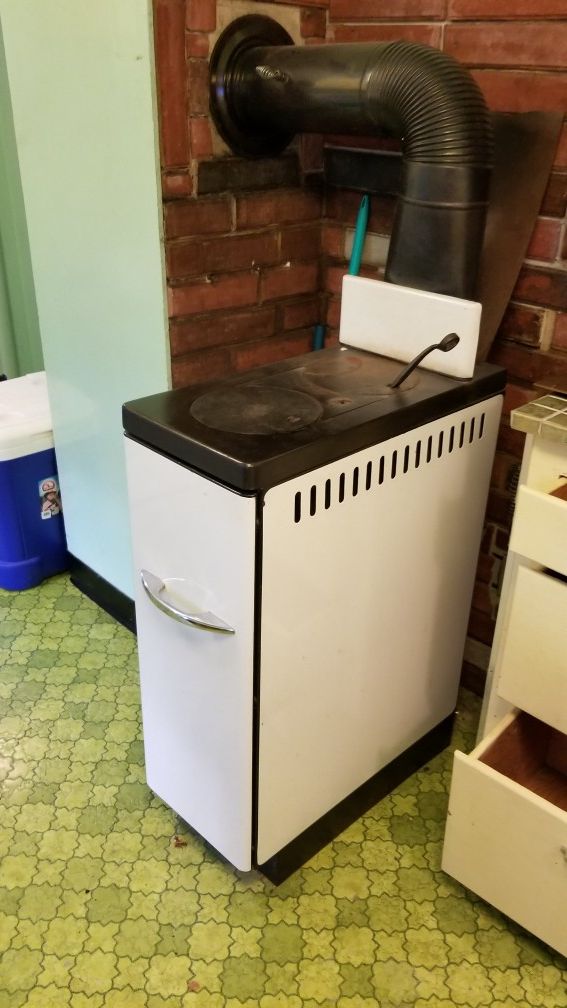 Vintage trash burner stove for Sale in WA OfferUp