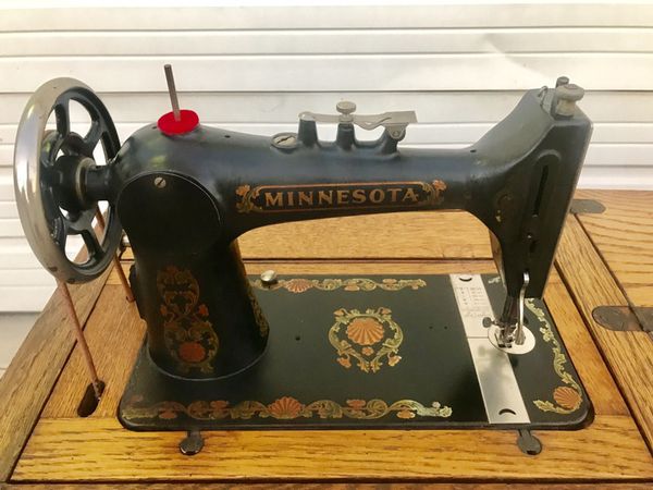 Early 1900 S Minnesota Sears Model H Treadle Sewing Machine