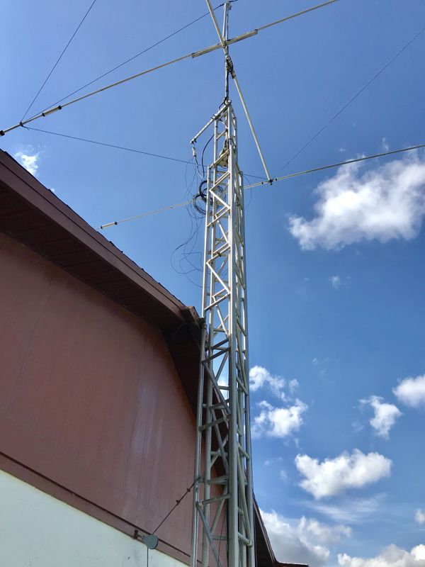 Aluma Tower 40 Crank Up Tilt Over T 40H Ham Radio Tower Used For Sale aluma-tower-40-crank-up-tilt-over-t-40h-ham-radio-tower-used-for-sale