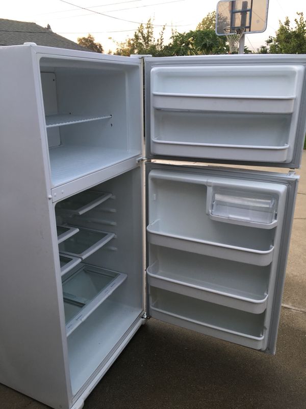 DaeWoo Electronics refrigerator for Sale in Azusa, CA - OfferUp