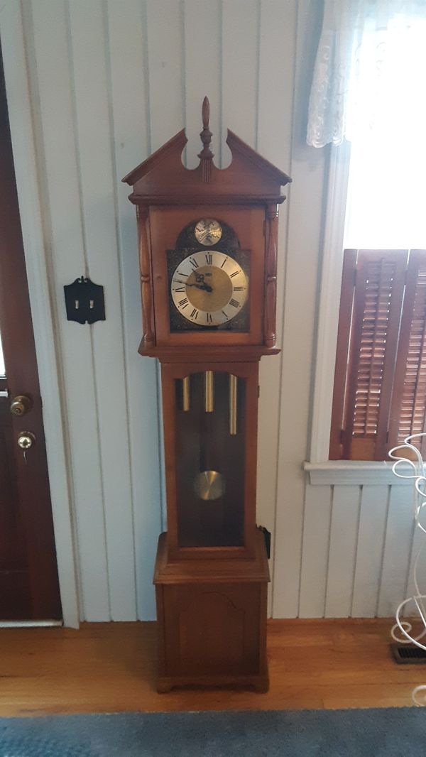 Ridgeway Grandfather Clock for Sale in Virginia Beach, VA OfferUp