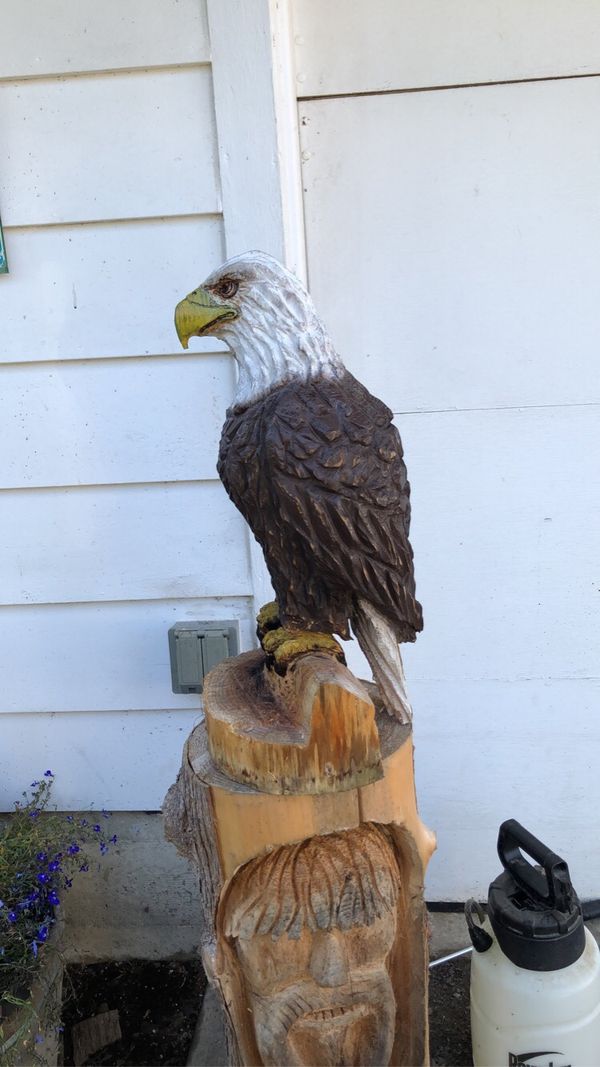 Chainsaw carved eagle for Sale in Snohomish, WA - OfferUp