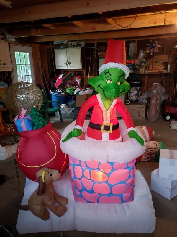 Rare grinch Christmas inflatable for Sale in Franklin Square, NY - OfferUp