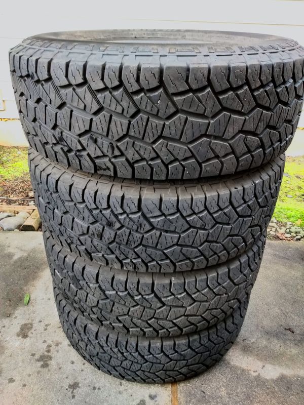 285/70 R17 PATHFINDER ALL TERRAIN tires for Sale in Bellevue, WA