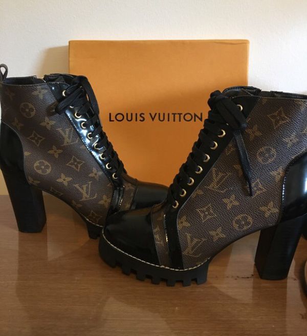 LV Louis Vuitton Women Heels Boots for Sale in Memphis, TN - OfferUp