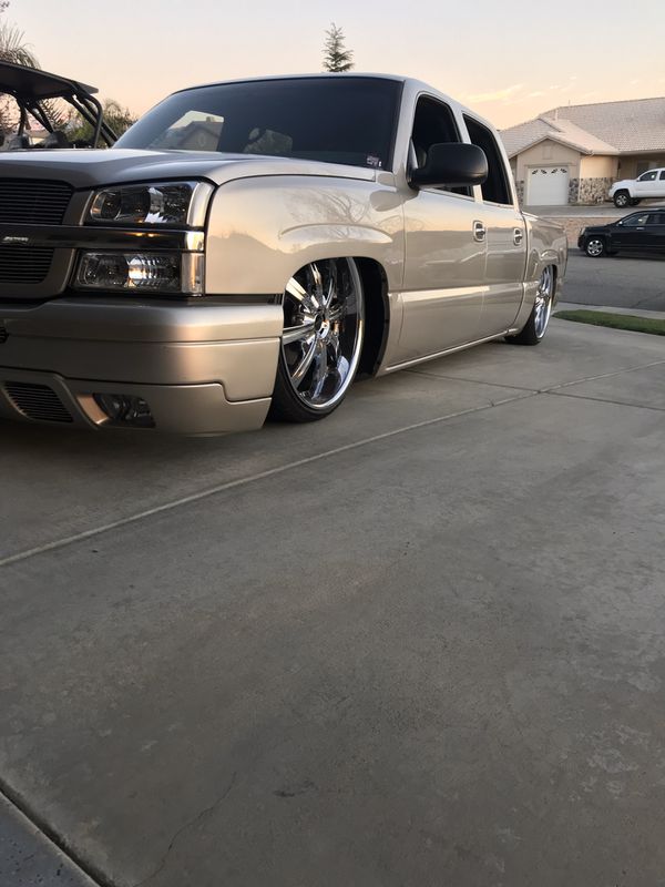 2005 Chevy Crew Cab Silverado Bagged Show Truck Cat Eye for Sale in