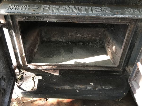 Frontier wood stove for Sale in Battle Ground, WA - OfferUp