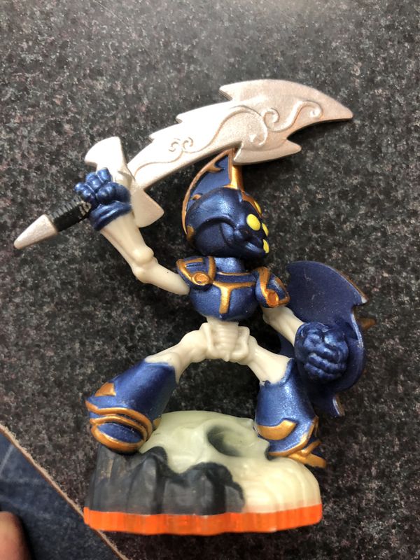 skylanders chop chop figure