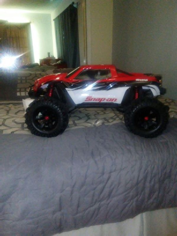 xmaxx snap on