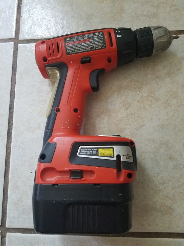 Black & Decker Bullseye Auto leveling laser drill 14.4 volt battery, no