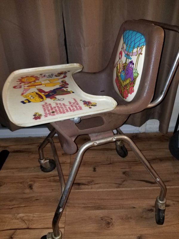 Vintage McDonalds high chair. for Sale in Blackwood, NJ OfferUp