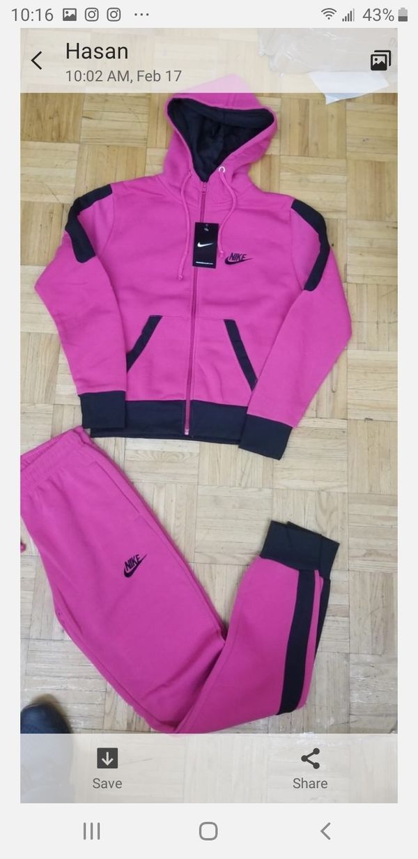 nike sweat suits women's