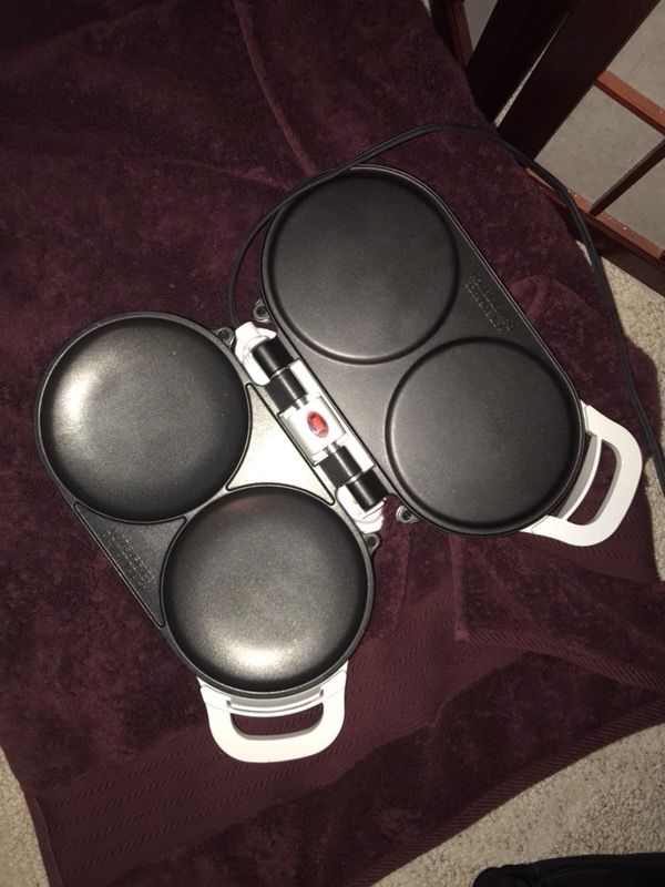 The Pancake Factory Maker W/Manual by Salton for Sale in Lafayette, IN