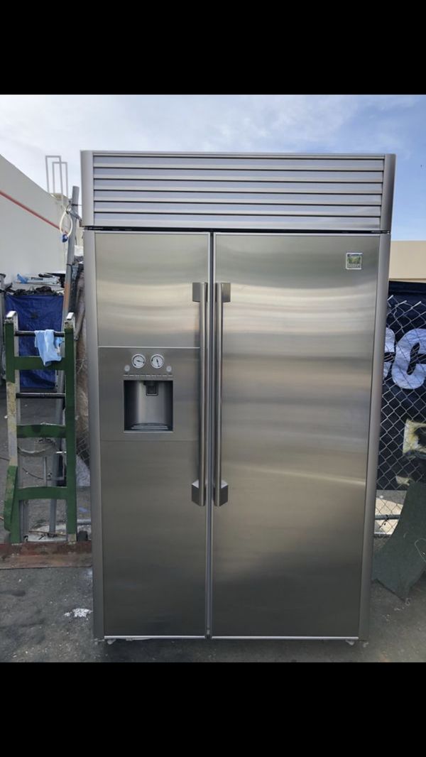 48” KENMORE pro refrigerator for Sale in Lake Forest, CA - OfferUp