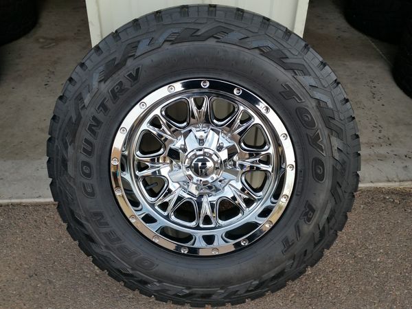 LT285/70R17 Toyo Open Country RT on 17x9 Fuel Throttle 6lug Chevy and ...