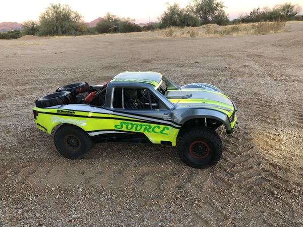 traxxas udr blue