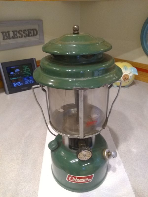 Vintage 1980 Coleman Model 220K Double Mantle Lantern for Sale in ...