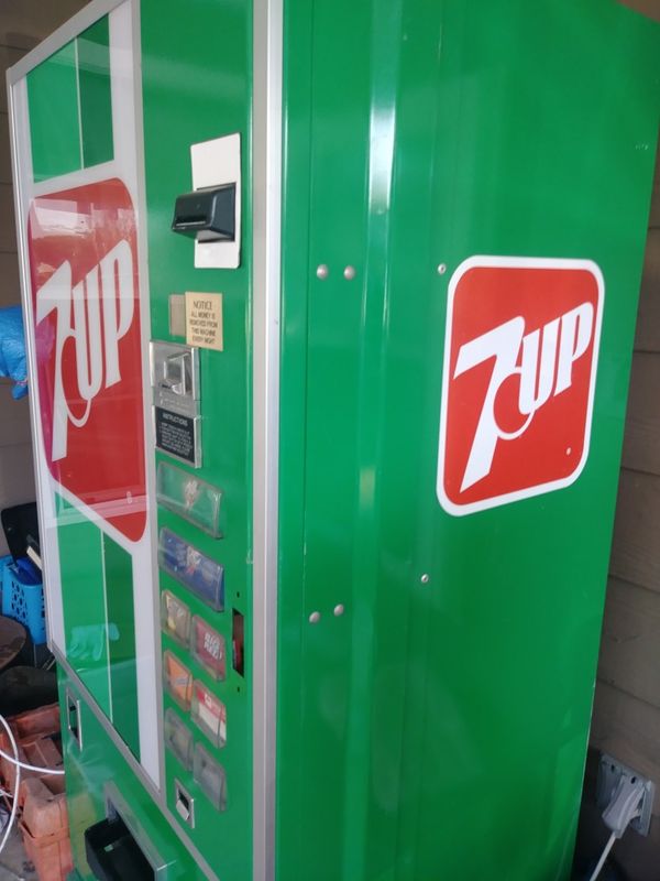 vending machine 7up. !!!! for Sale in San Antonio, TX OfferUp