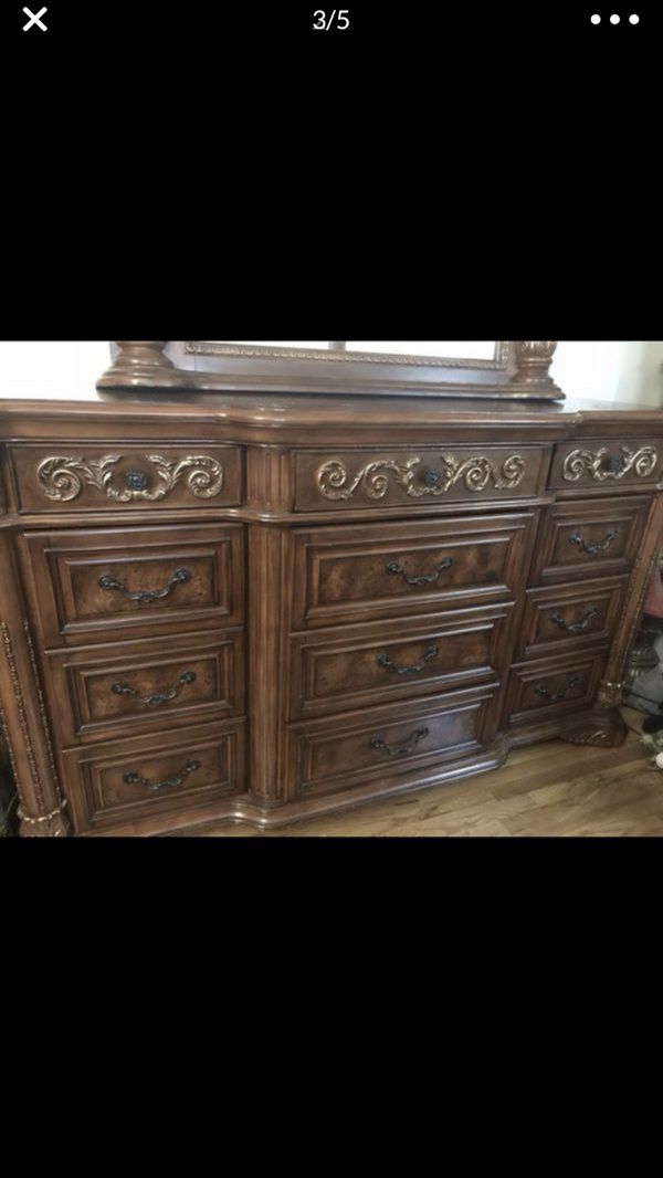 queen bedroom set please ask for price or best offer for ...