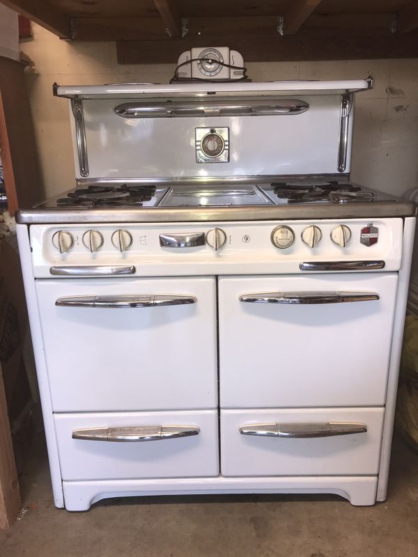 1950s Wedgewood stove. Vintage for Sale in Rancho Cucamonga, CA - OfferUp