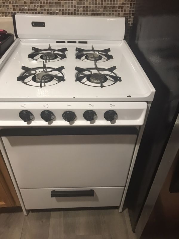 24” gas stove for Sale in Queens, NY OfferUp