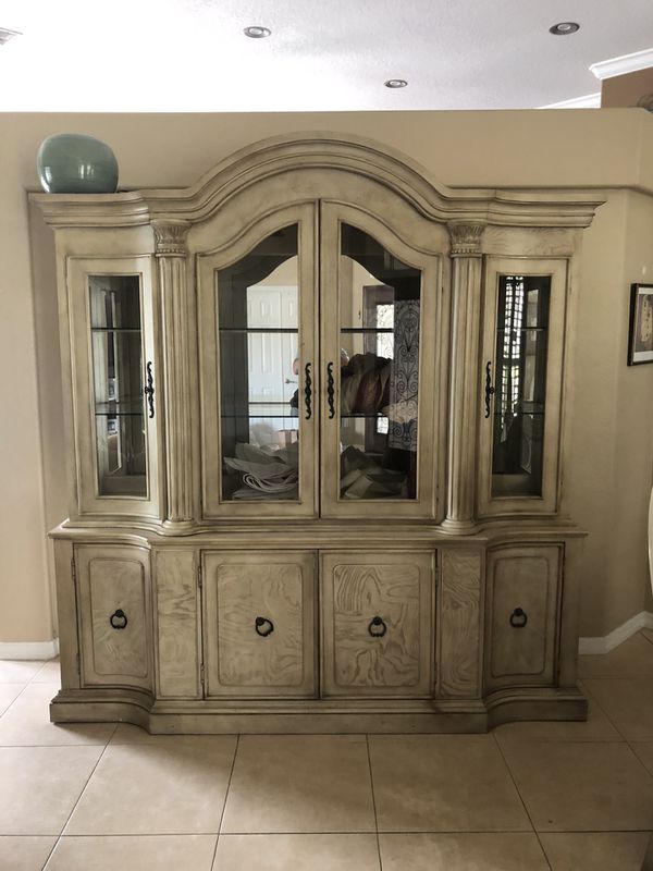 Beautiful complete dining room set with china cabinet for Sale in
