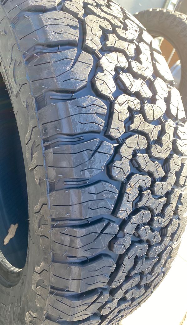 18â€  235/55R18 4 used tires all terrain for Sale in Gilroy, CA - OfferUp