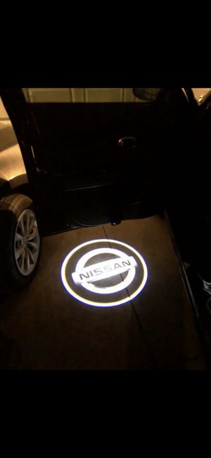 Mustang Door Light Shines On The Ground Automatically When You