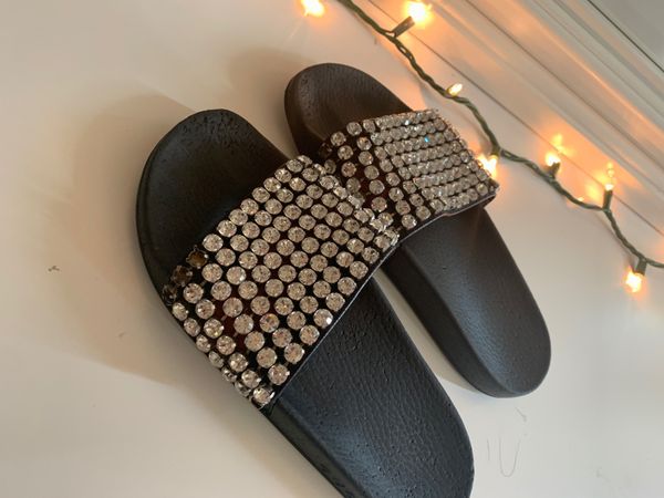 black ugg snow boots