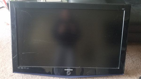 Samsung 42 inch flat screen TV for Sale in South Amboy, NJ - OfferUp